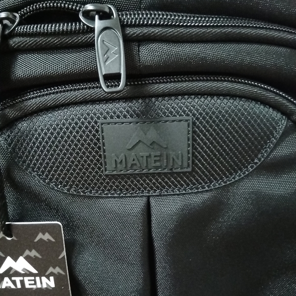 (#3) Matein Roller Wheeled Backpack, brand new - Picture 2 of 2